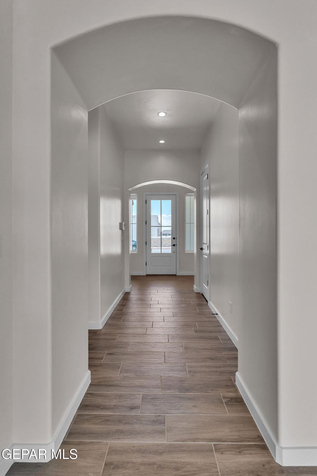 Photo of 504 Bluegruff Street, Horizon City, TX 79928 (MLS # 941677)