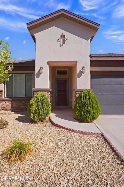 A home in Sunland Park