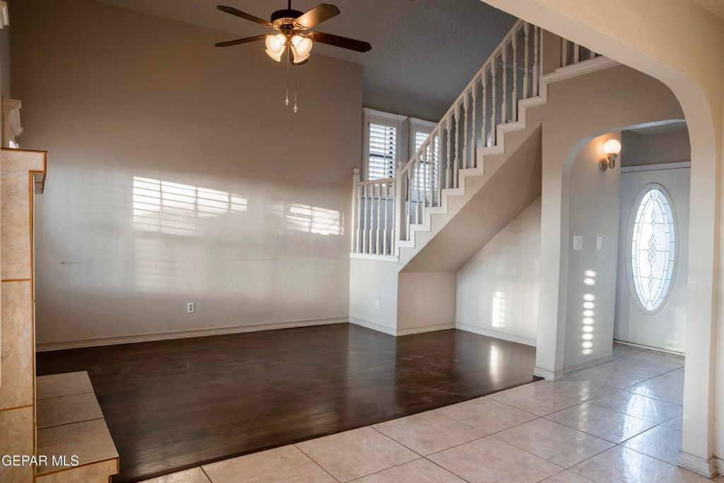 Photo of 1501 CEZANNE Circle, El Paso, TX 79936 (MLS # 940700)