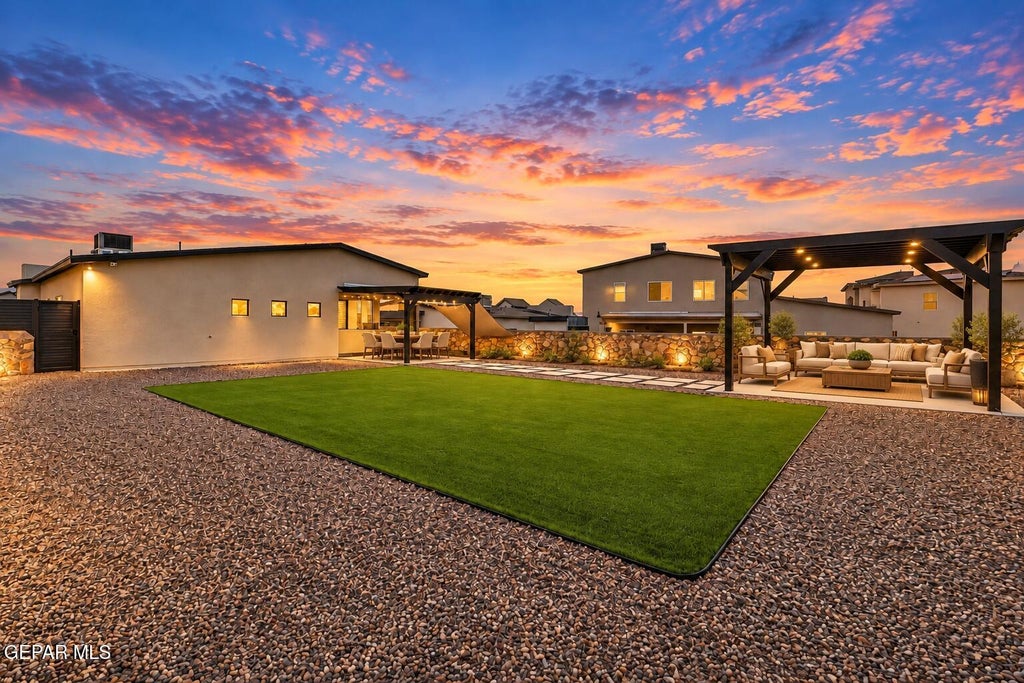 Photo of 7513 Enchanted Ridge Drive, El Paso, TX 79911 (MLS # 952917)