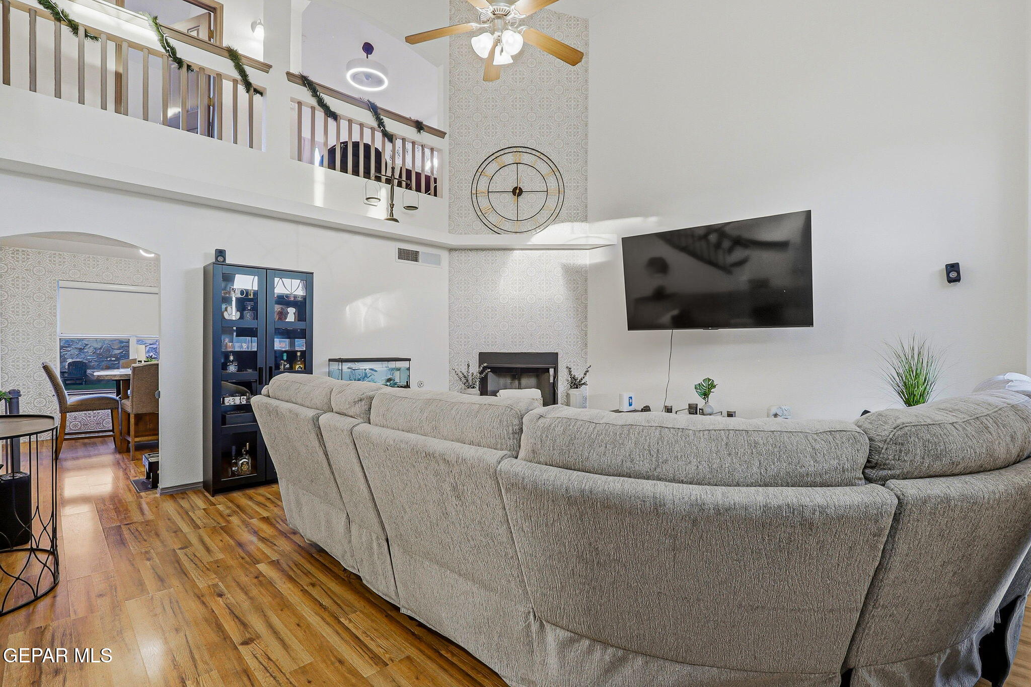 3296 GARDEN POINT Drive