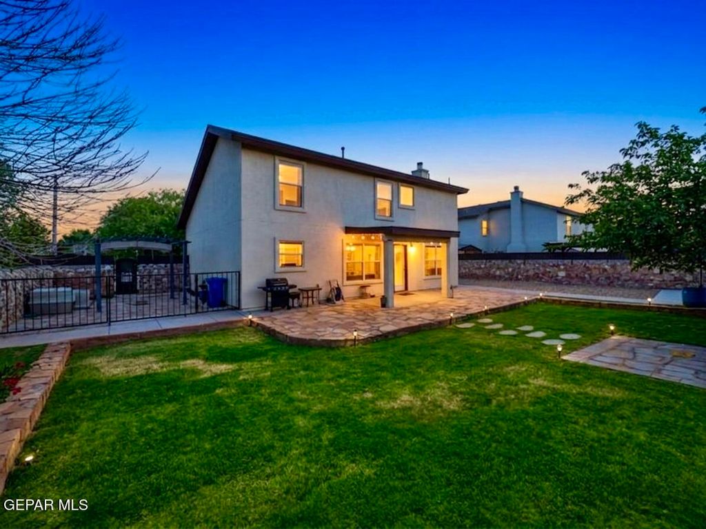 Photo of 733 VERN BUTLER Drive, El Paso, TX 79932 (MLS # 943863)