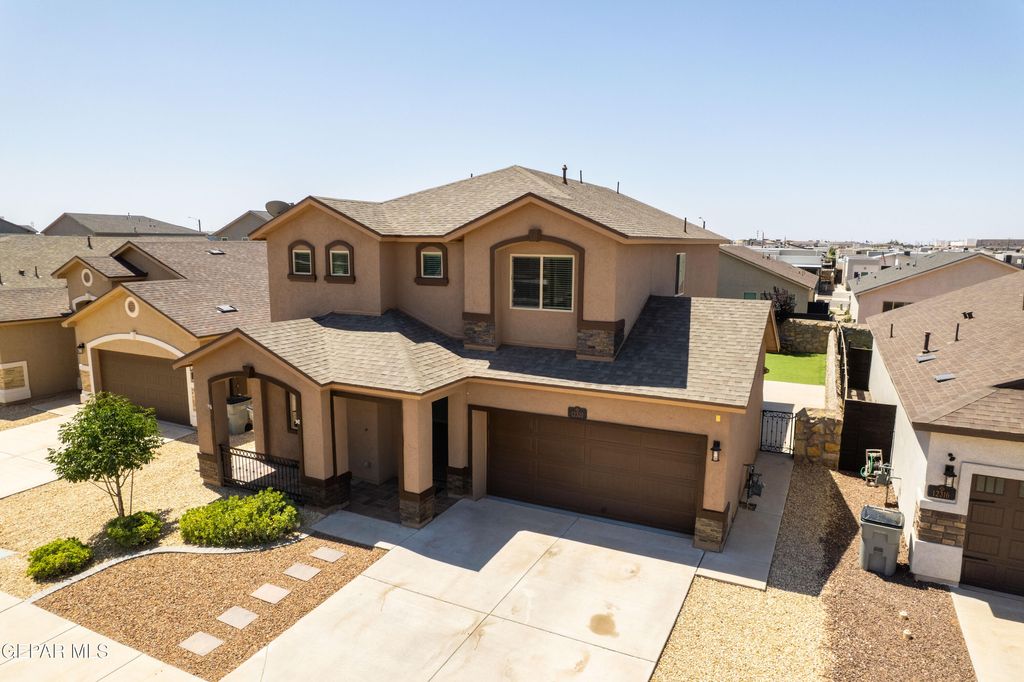 Photo of 12320 Desert Path Court, El Paso, TX 79938 (MLS # 931369)