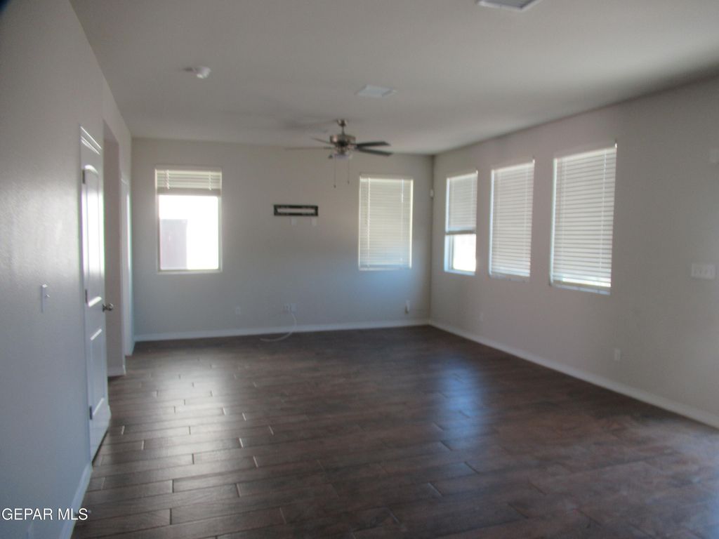 Photo of 1660 BREVOORT Street, El Paso, TX 79928 (MLS # 930635)
