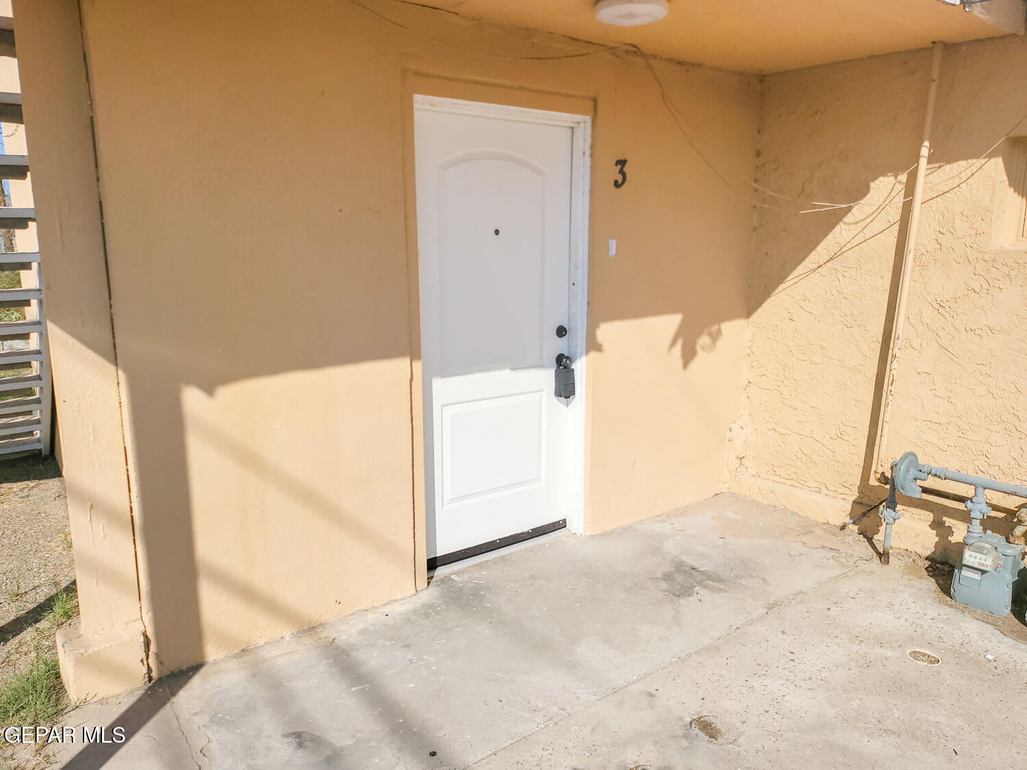 Photo 1 of 10 — 411 Dodge Road 3, El Paso, TX 79915