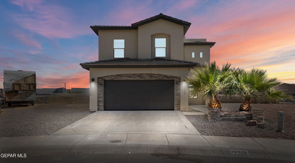 Photo of 13913 Villa Vista Avenue, Horizon City, TX 79928 (MLS # 941888)