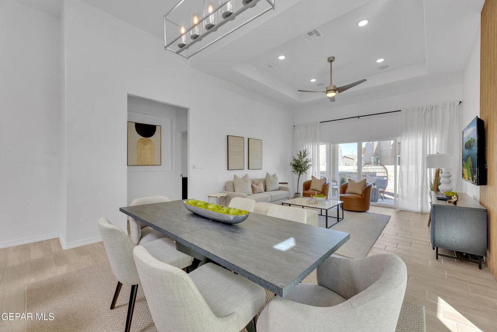 Photo of 6040 SUMMER RIDGE, Sunland Park, NM 88008 (MLS # 934893)