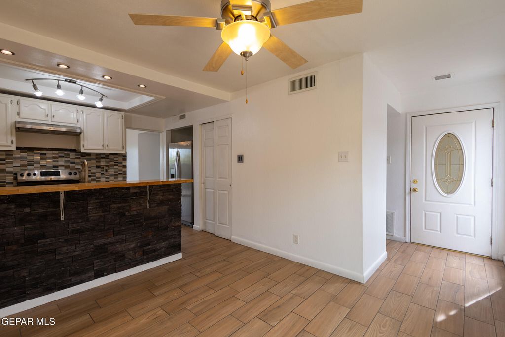 Photo of 1644 Lomaland Drive #135, El Paso, TX 79935 (MLS # 942038)