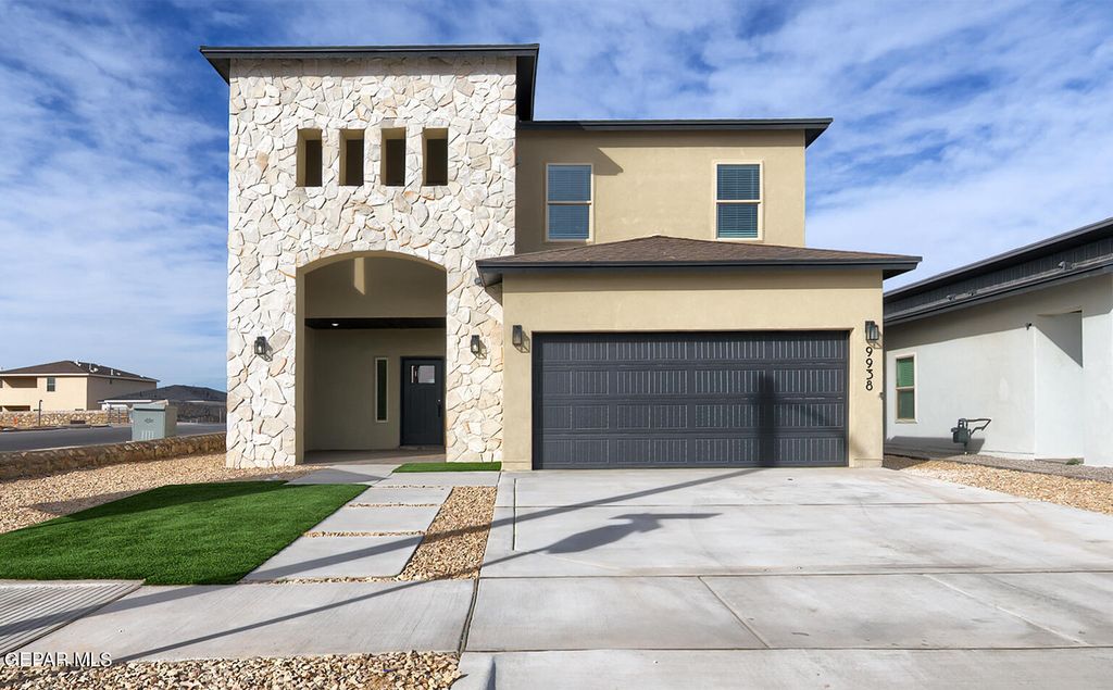 Photo of 9938 Marisabel Place, Socorro, TX 79927 (MLS # 939950)