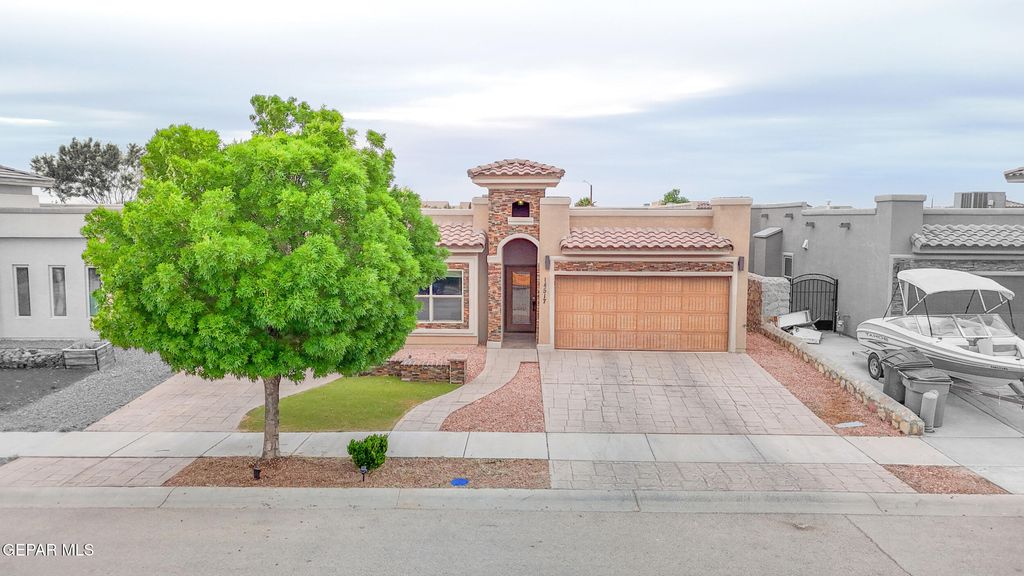 Photo of 14517 GINGER KERRICK Avenue, El Paso, TX 79938 (MLS # 942765)