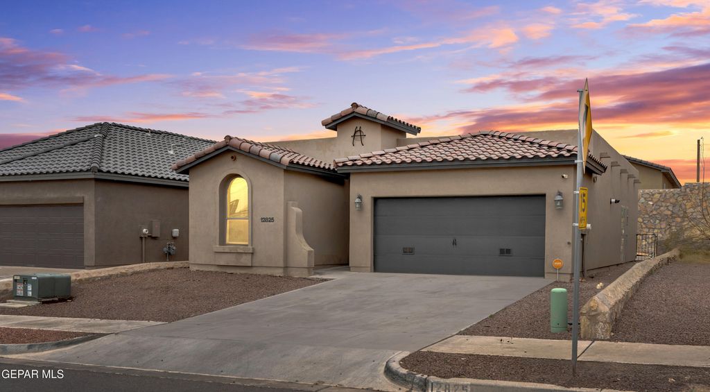 Photo of 12825 ROCK CLIFF Avenue, El Paso, TX 79928 (MLS # 940144)