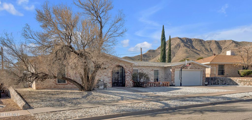 Photo of 3428 MONTRIDGE Court, El Paso, TX 79904 (MLS # 937498)