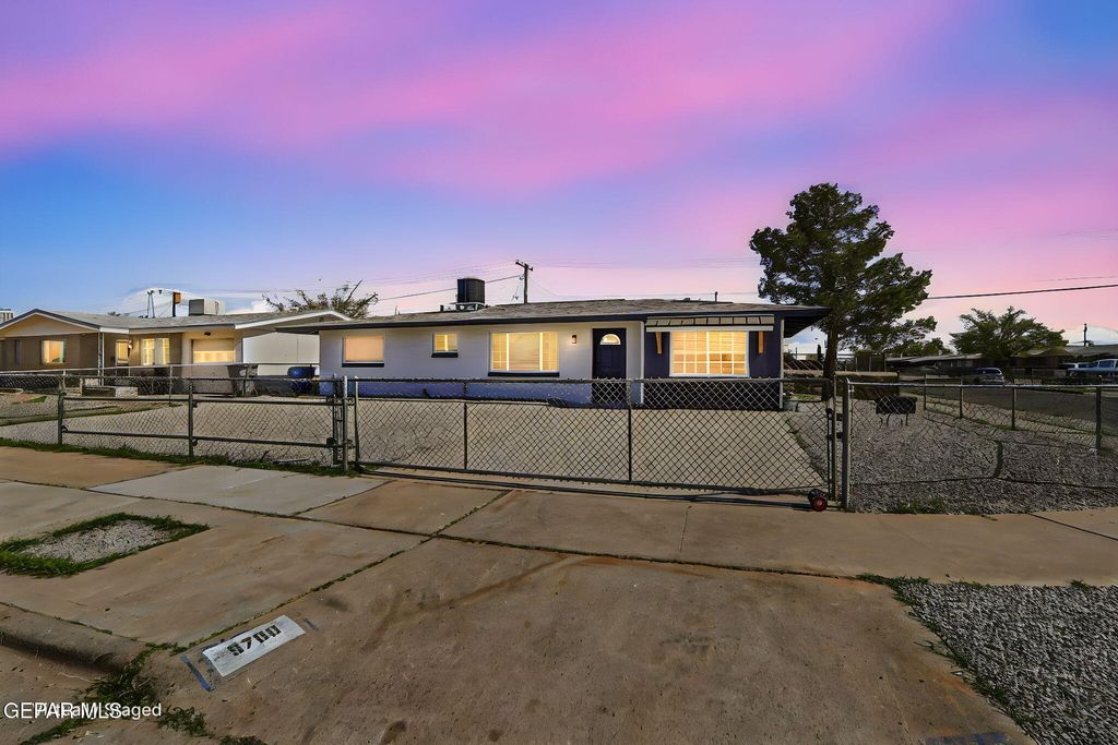 Photo of 5700 Lexington Road, El Paso, TX 79924 (MLS # 941032)