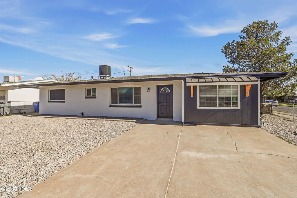 Photo of 5700 Lexington Road, El Paso, TX 79924 (MLS # 941032)