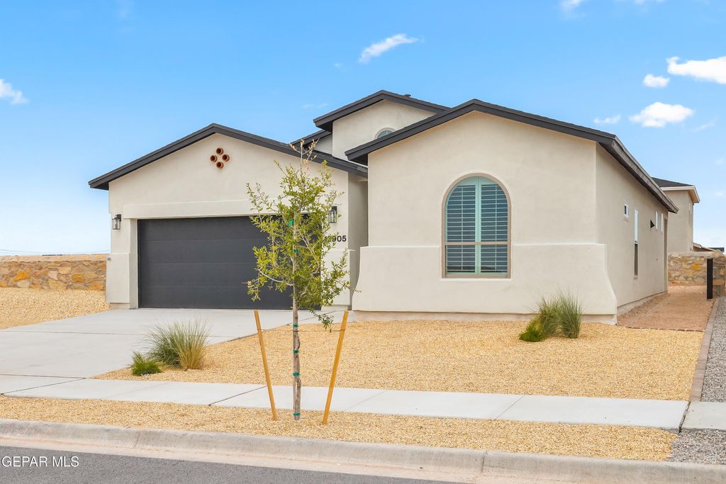 Photo of 13804 Summer Wave Avenue, El Paso, TX 79928 (MLS # 941344)