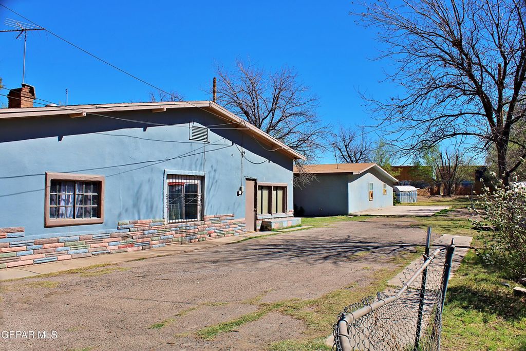 Photo of 8237 CARPENTER Drive, El Paso, TX 79907 (MLS # 940933)