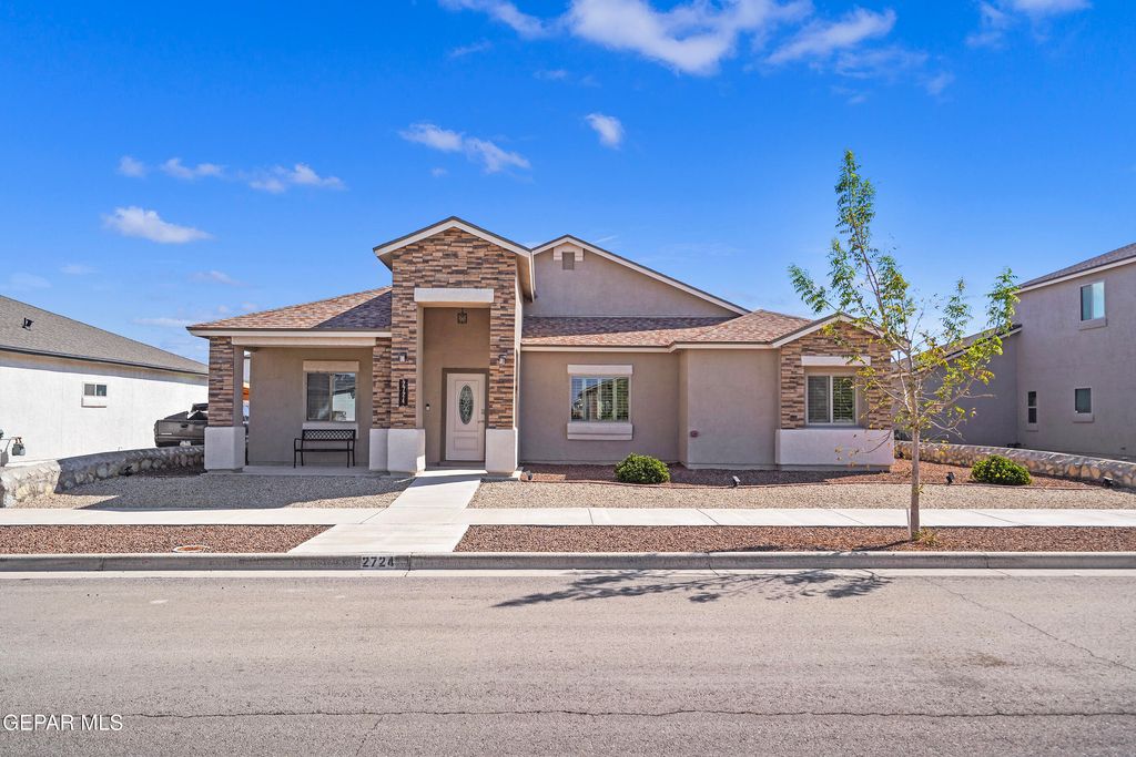 Photo of 2724 MIKE PRICE Drive, El Paso, TX 79938 (MLS # 931982)