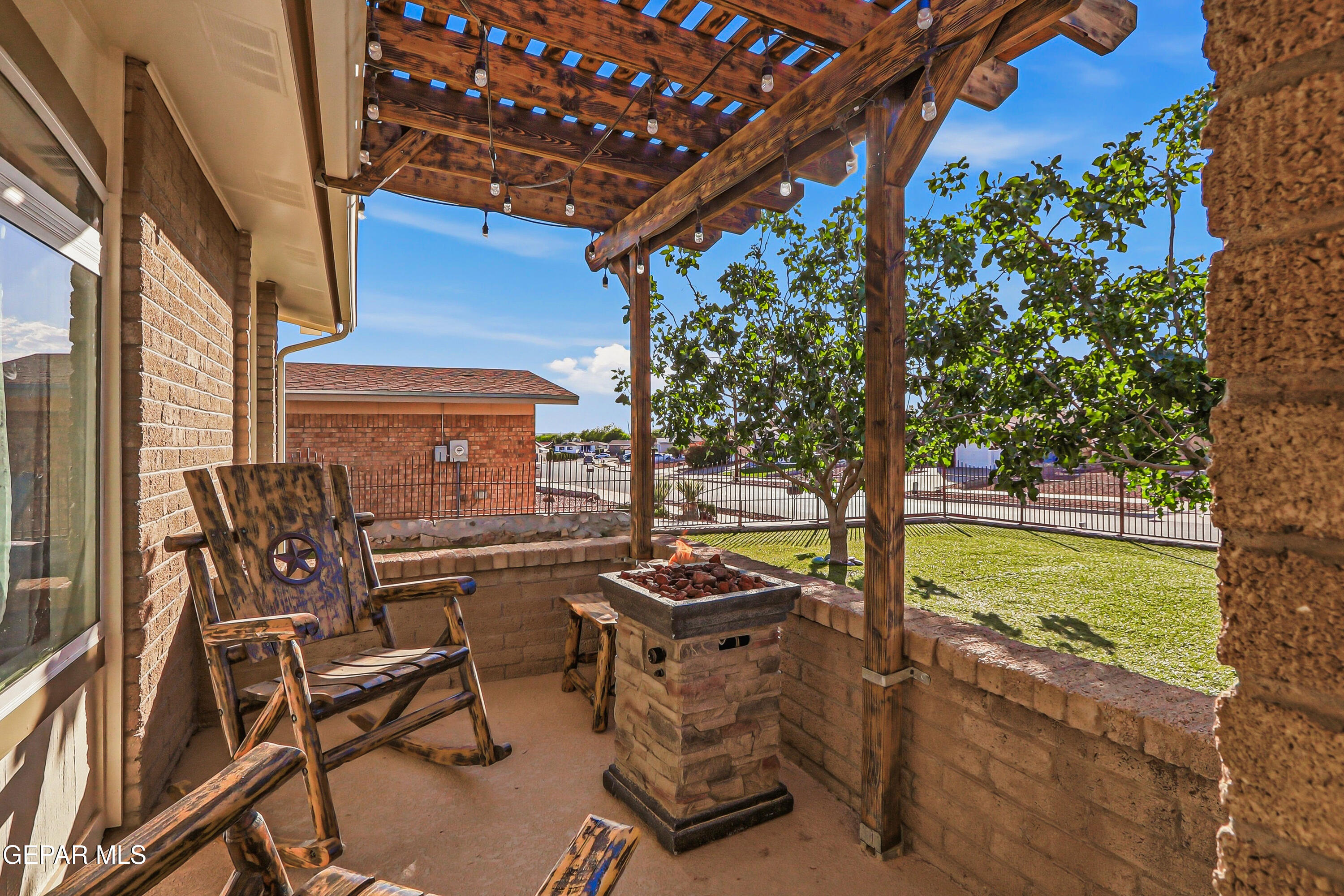 7228 Gran Vida Drive