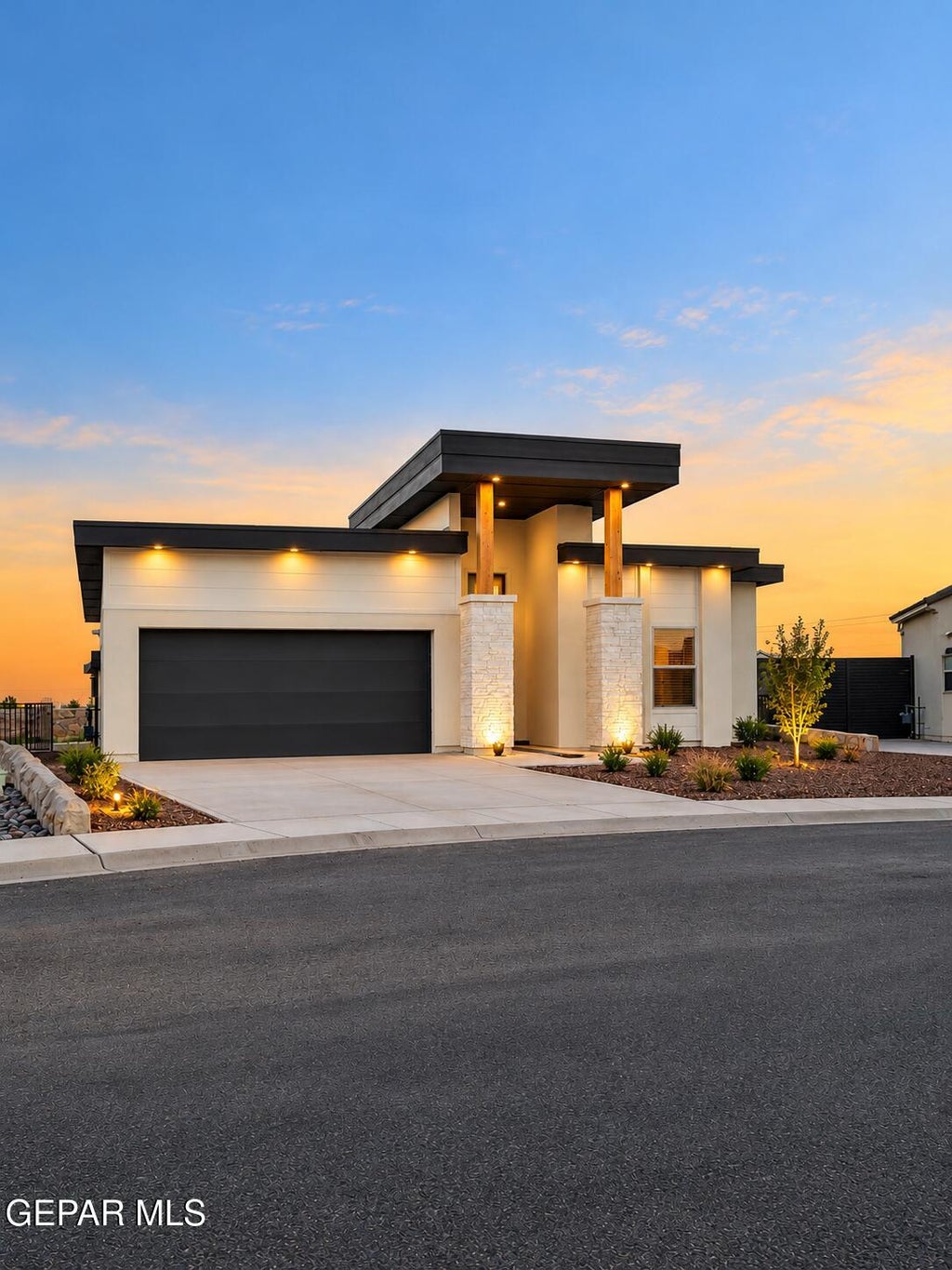 Photo of 13336 EMERALD FIRE Court, El Paso, TX 79928 (MLS # 952866)