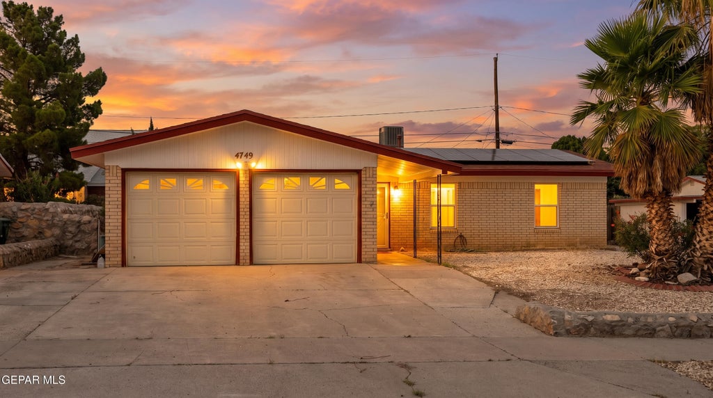 Photo of 4749 TUMBLEWEED Avenue, El Paso, TX 79924 (MLS # 949034)
