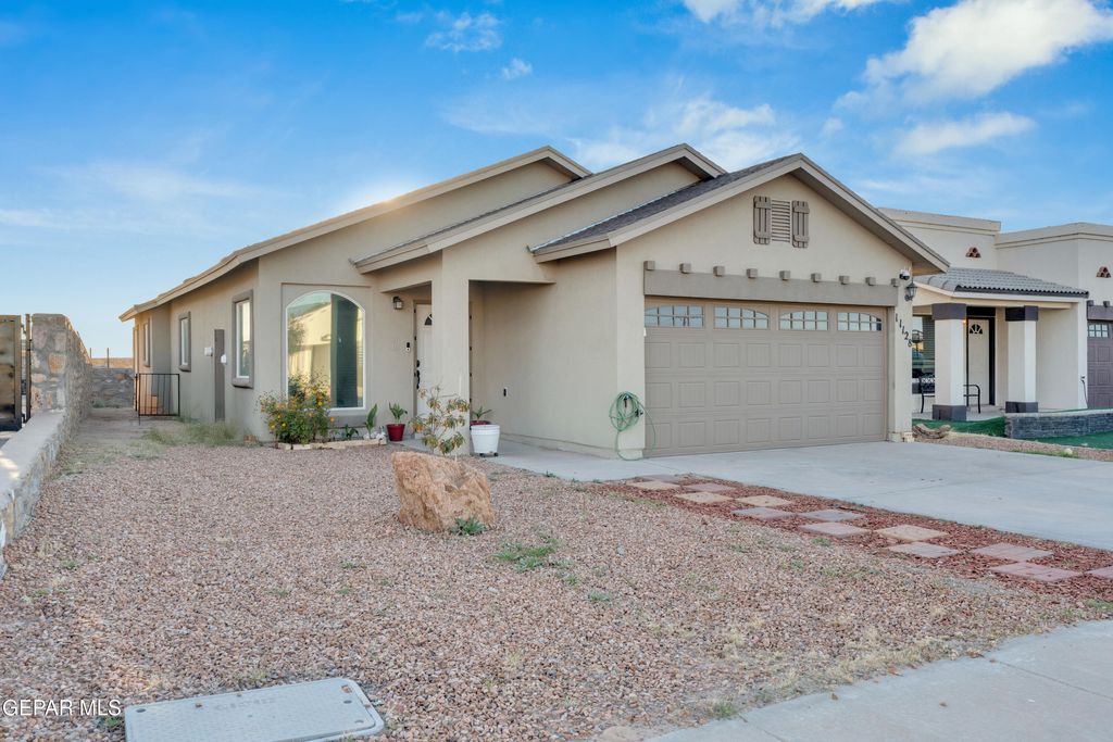 Photo of 11128 Ida Coldwell Lane, El Paso, TX 79927 (MLS # 934685)
