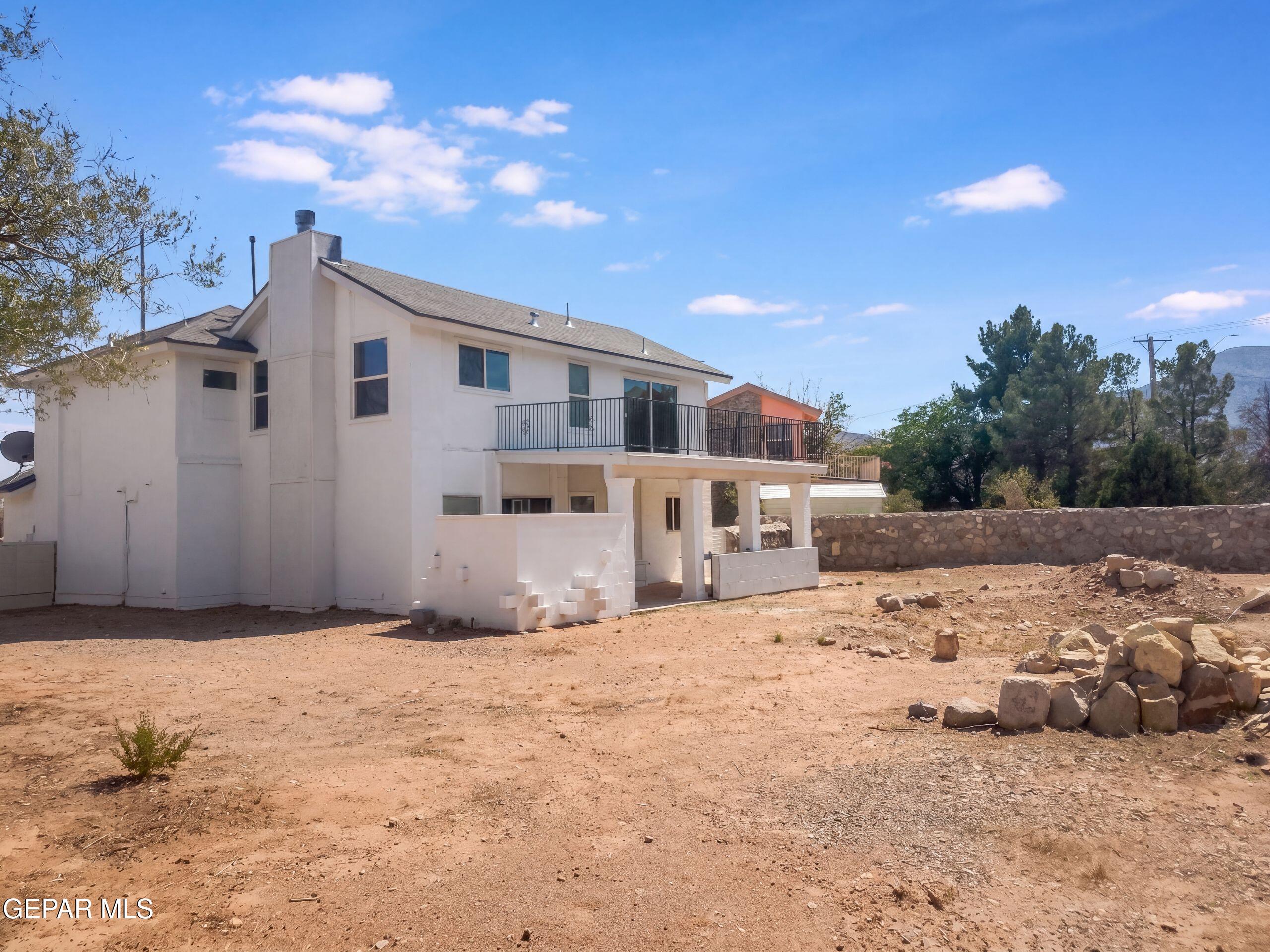 4601 LOMA LINDA Circle