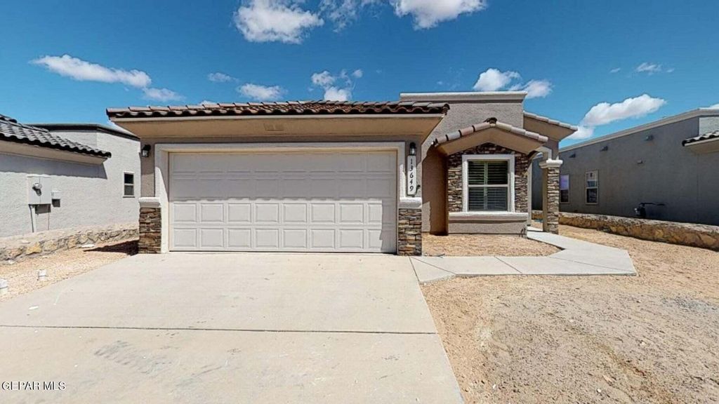 Photo of 13949 Paseo Alegre Avenue, El Paso, TX 79928 (MLS # 942698)