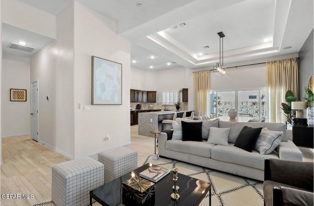 Photo of 142 Olive Branch Trail, Sunland Park, NM 88063 (MLS # 939678)