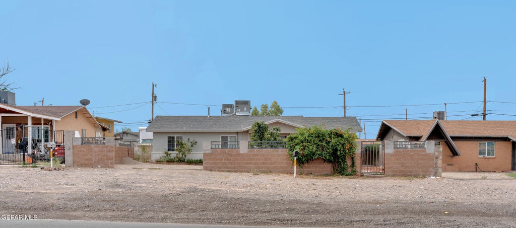 Photo of 808 TALBOT Avenue, Canutillo, TX 79835 (MLS # 951283)