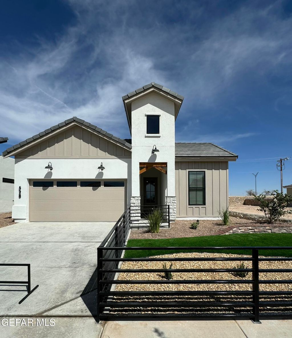 Photo of 528 Paseo Simple Place, Horizon City, TX 79928 (MLS # 941561)