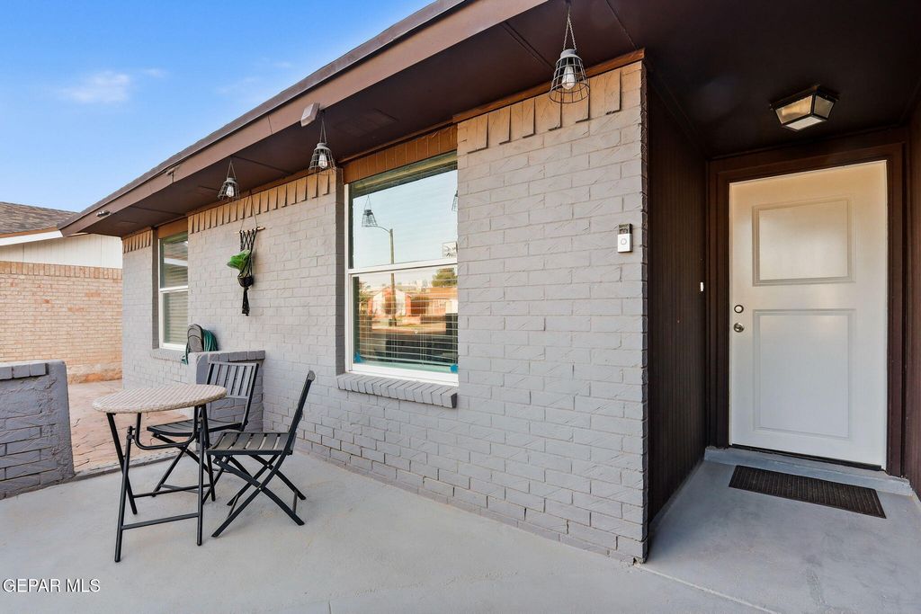 Photo of 1725 Paul Moran Place, El Paso, TX 79936 (MLS # 941376)