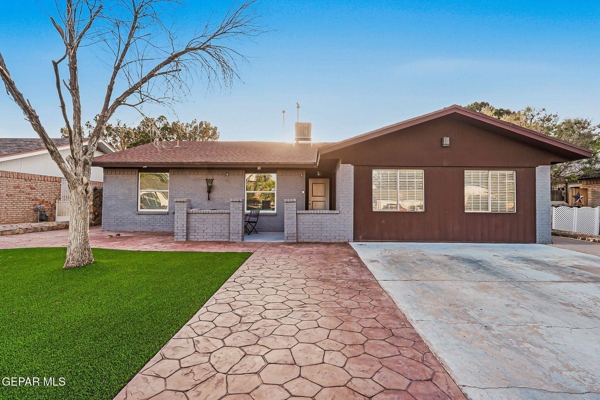 1725 Paul Moran Place