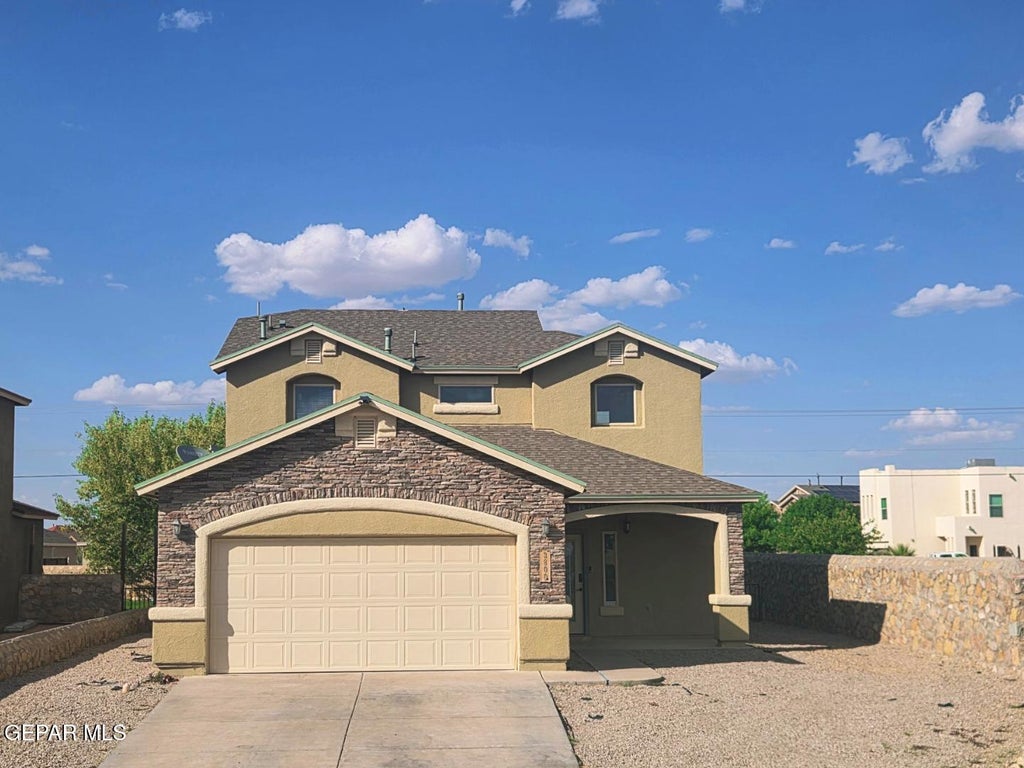 Photo of 3800 LOMA JACINTO DR, El Paso, TX 79938 (MLS # 946663)