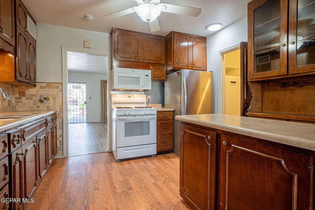 Photo of 4930 MCGREGOR Drive, El Paso, TX 79904 (MLS # 941180)