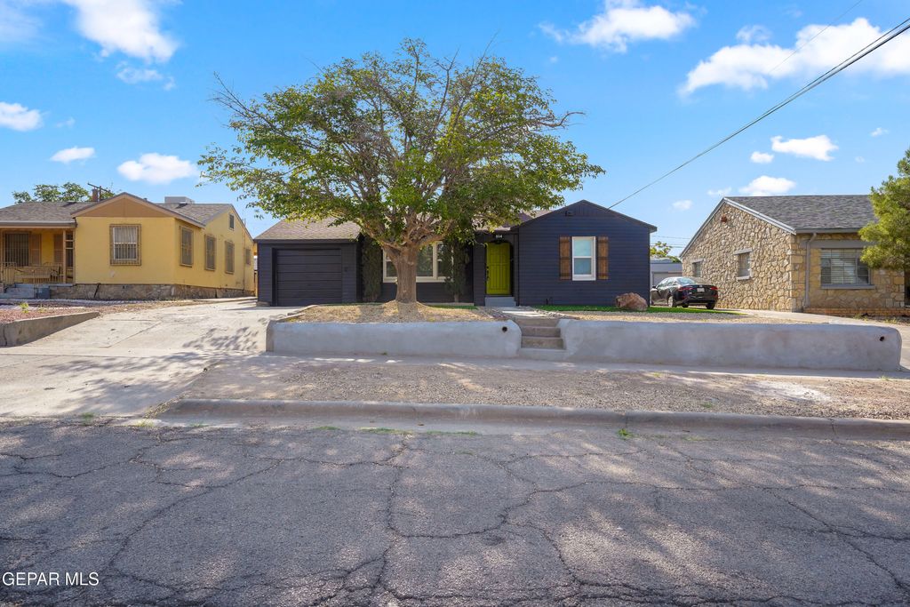 Photo of 614 loretto Road, El Paso, TX 79903 (MLS # 934461)