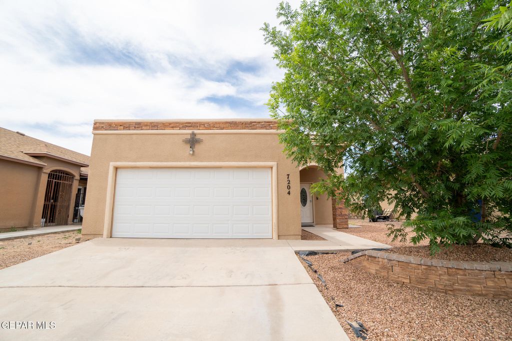 Photo of 7204 Copper Sky Court, El Paso, TX 79934 (MLS # 943972)