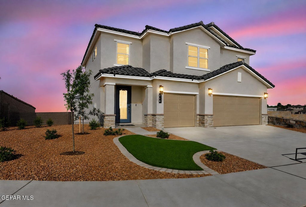 Photo of 328 EMERALD EARTH Lane, Horizon City, TX 79928 (MLS # 949509)