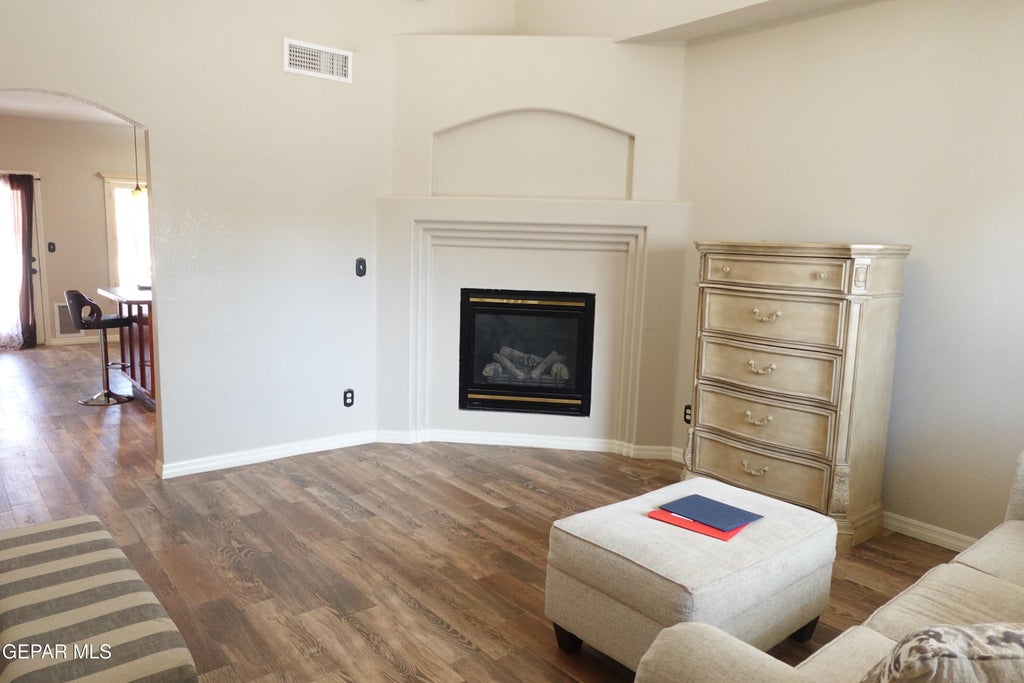 Photo of 11813 DEER GRASS Circle, El Paso, TX 79936 (MLS # 946560)
