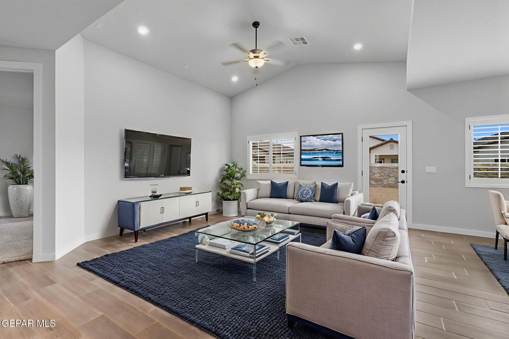 Photo of 13800 Paseo Sereno Drive, El Paso, TX 79928 (MLS # 932221)