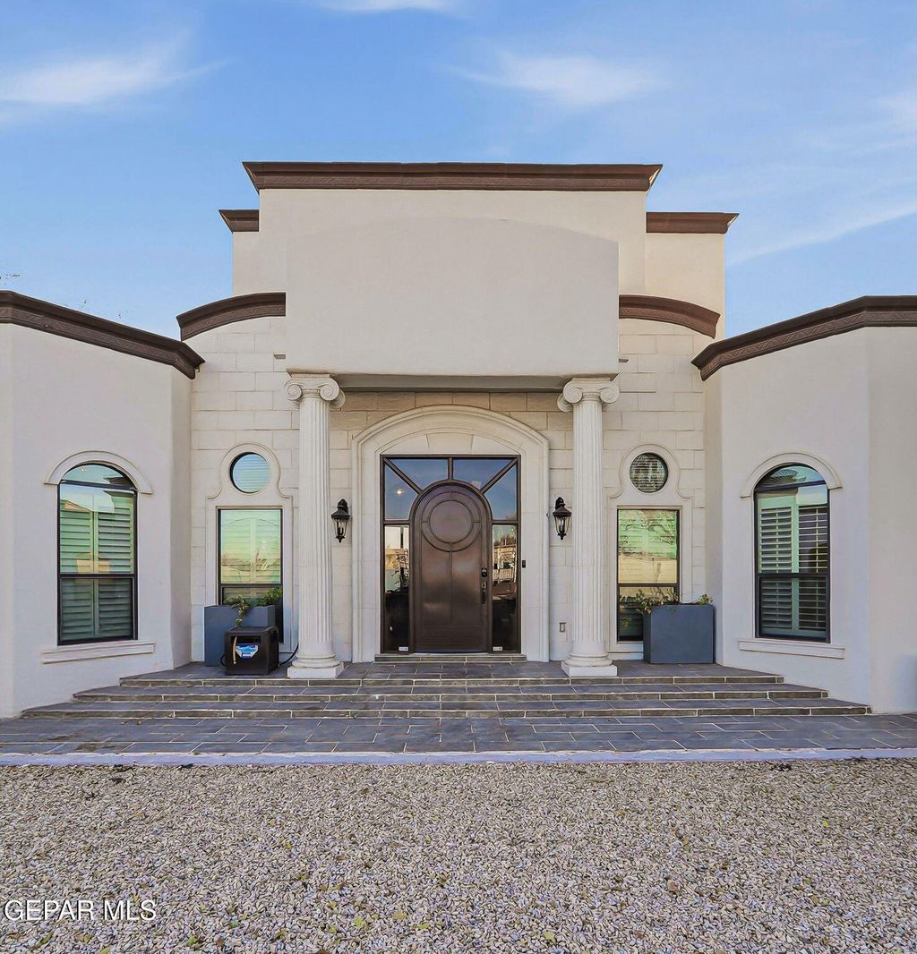 Photo of 800 SMOKEY RIDGE Court, El Paso, TX 79932 (MLS # 935297)