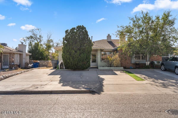 Photo of 1533 GREG POWERS Drive #B, El Paso, TX 79936 (MLS # 950319)