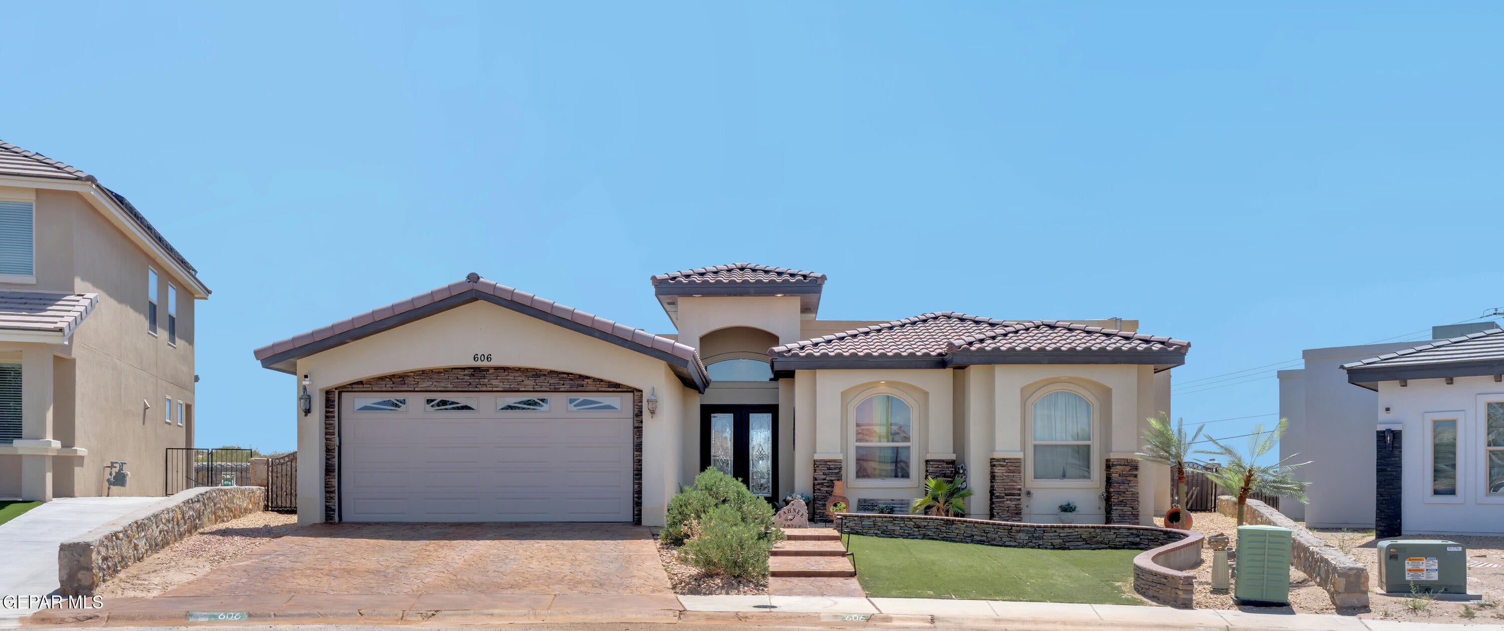 606 DARLINGTON Drive