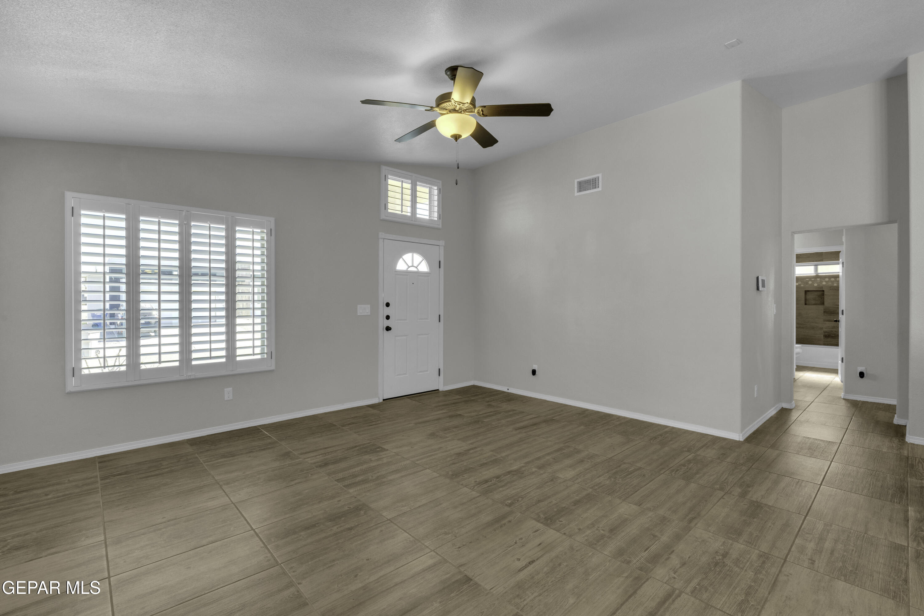 1913 William Caples Street