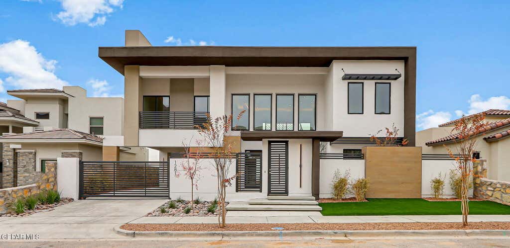 Photo of 1281 DESERT NIGHT Street, El Paso, TX 79912 (MLS # 945003)