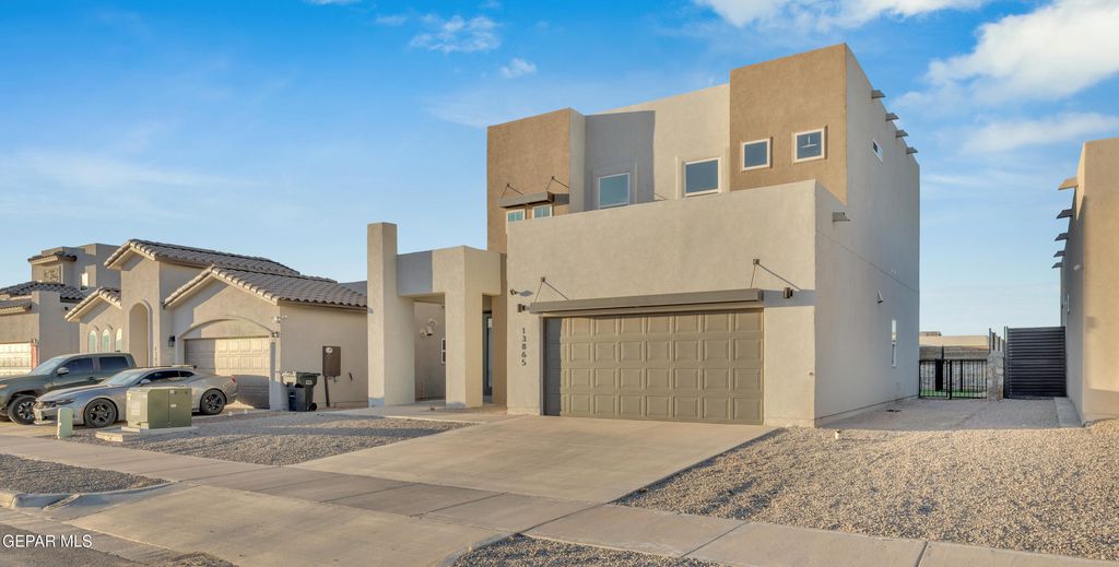 Photo of 13865 Paseo Celeste Drive, Horizon City, TX 79928 (MLS # 939150)