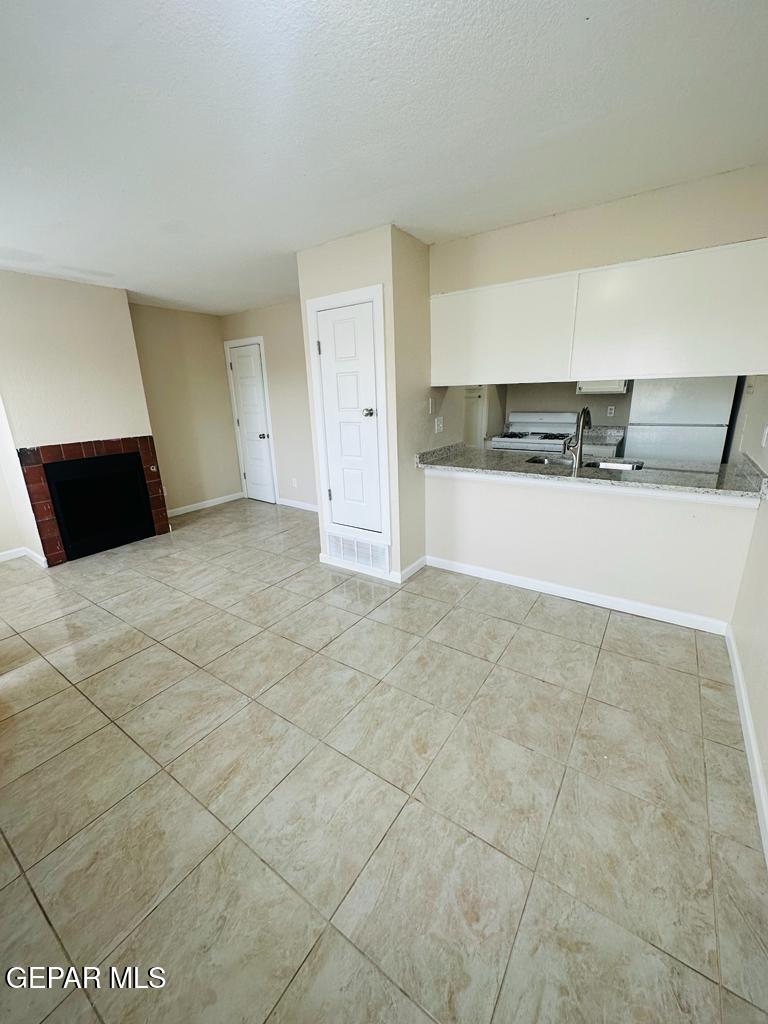 2300 Lee Trevino Drive 21