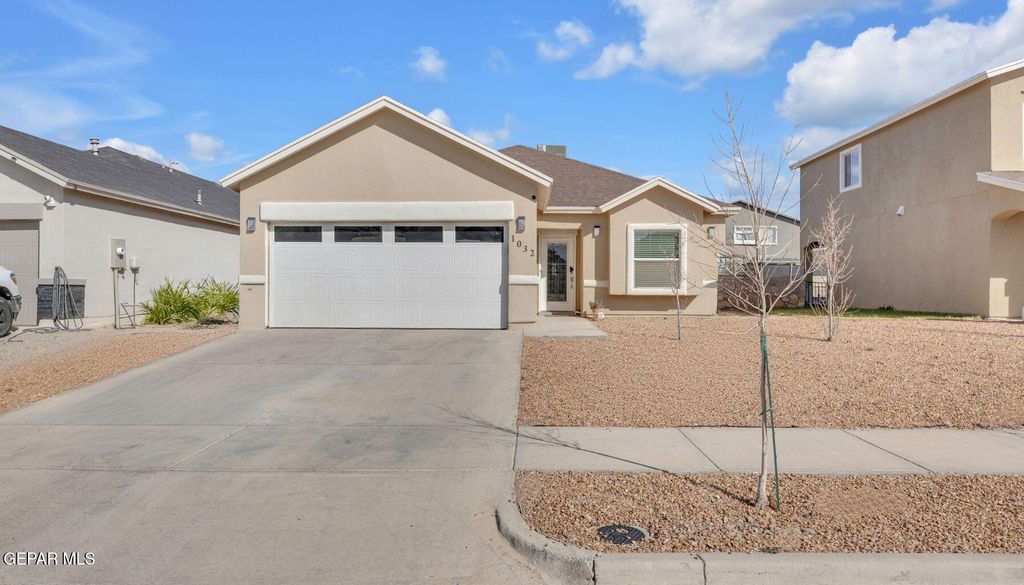 Photo of 1032 Indigo Sky Street, Horizon City, TX 79928 (MLS # 938981)