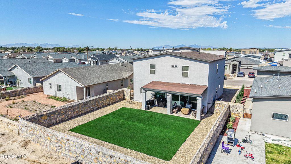 Photo of 416 Villa Sol Court, Socorro, TX 79927 (MLS # 932175)