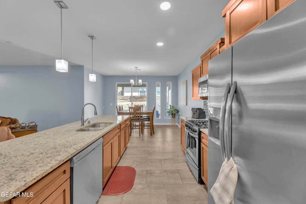 Photo of 12631 Mark Twain Avenue, El Paso, TX 79928 (MLS # 947780)