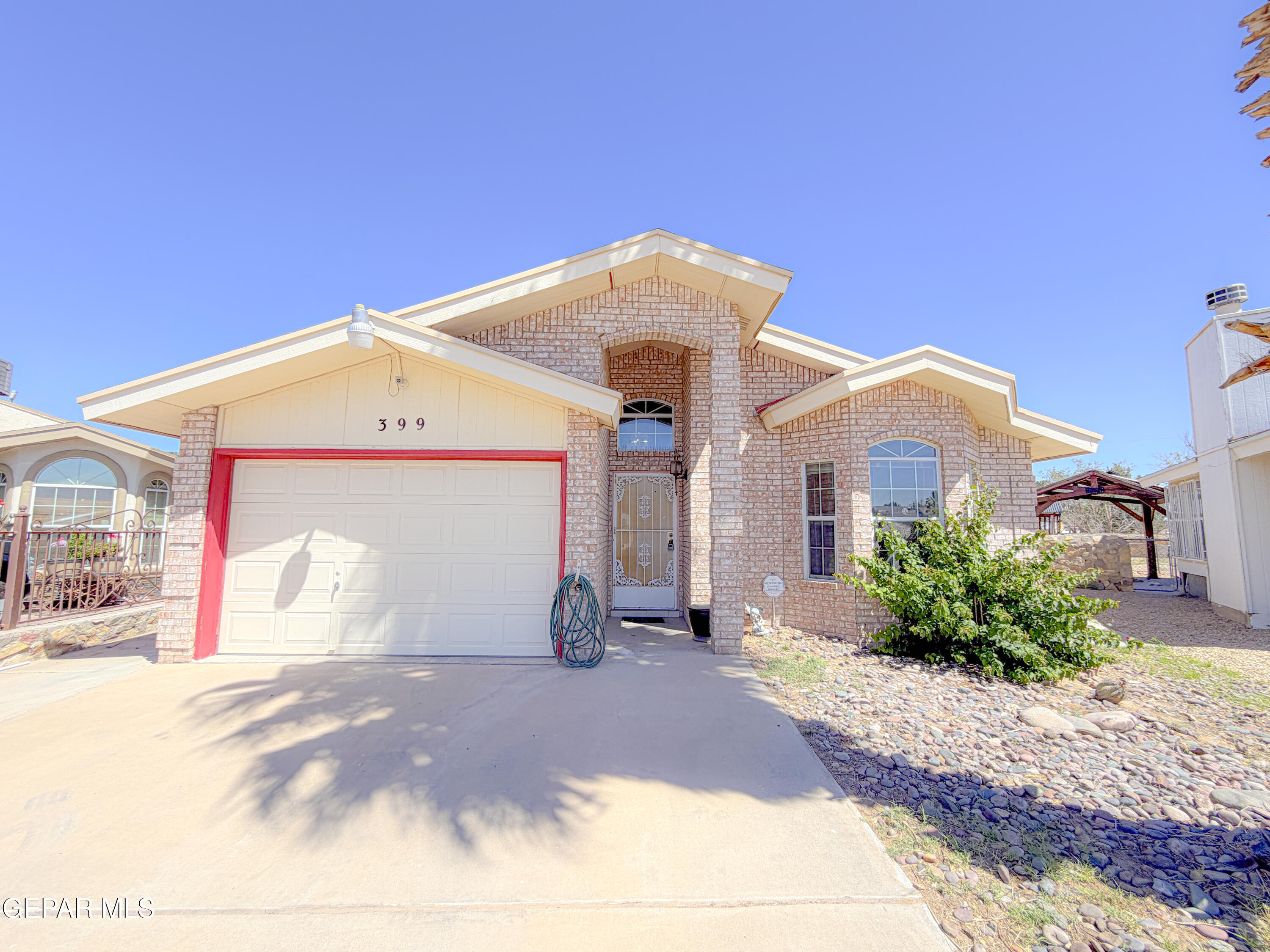 399 Montreal Circle